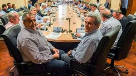 El bono obligatorio de 5 mil pesos, desactivó el paro de la CGT