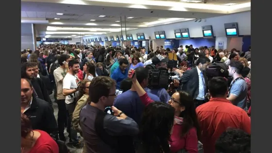 Aerolíneas suspendió a 376 empleados y aeronáuticos anunciarán otro paro