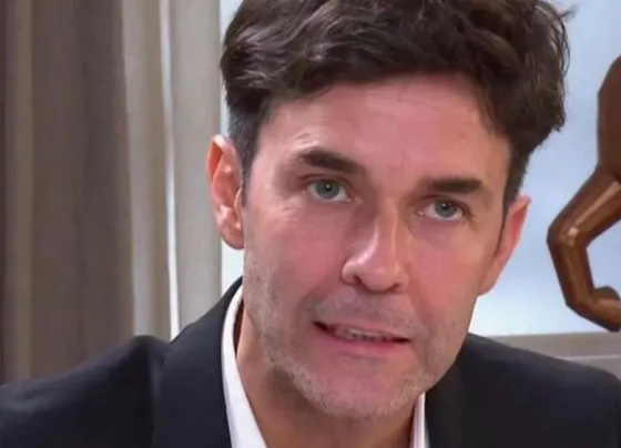 Impactante cambio de look de Mariano Martínez