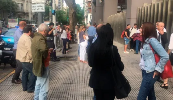 Evacuaron parte de la Cámara de Diputados por una amenaza de bomba