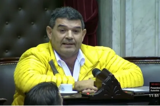 Denunciaron a Alfredo Olmedo por "apología al delito"
