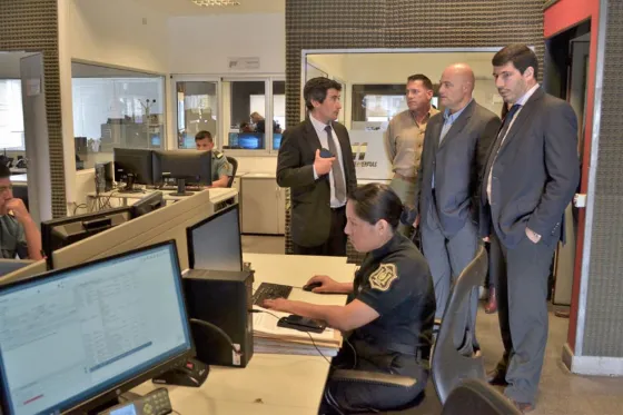 Policías de Salta se capacitan con miembros de la DEA