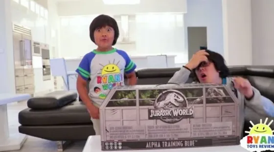 Conocé al “youtuber” de 8 años que ya es dueño de una fortuna