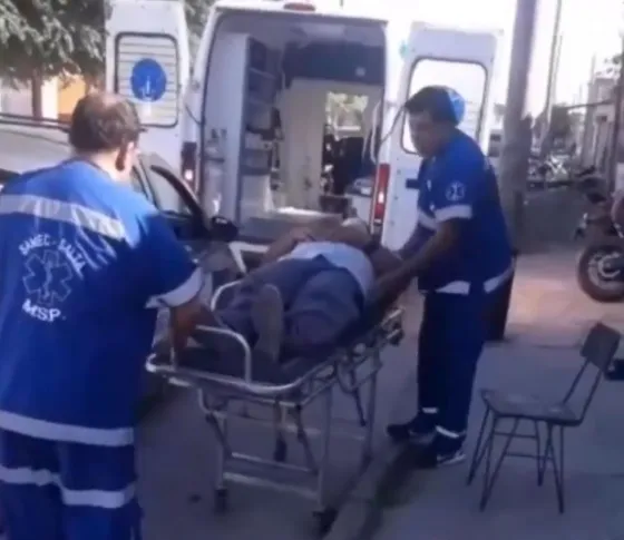 Golpearon a un inspector de la AMT