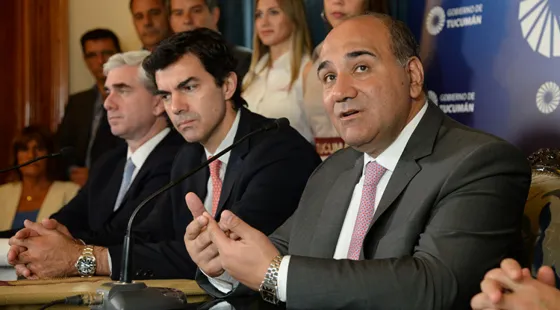 Urtubey y Manzur firmaron un acuerdo para desarrollar acciones de promoción turística