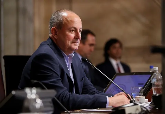 Denunciaron por abuso a un senador radical