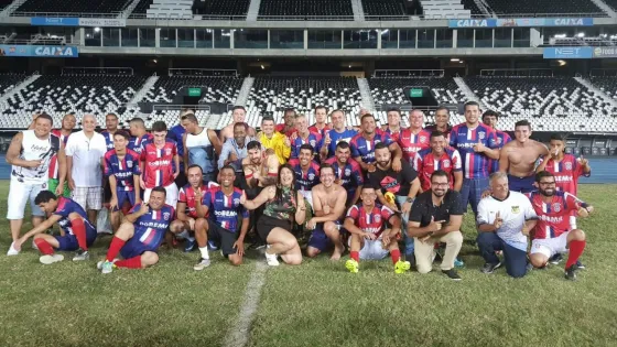 ¿Qué tal? Olmedo fue invitado a un partido del equipo de Bolsonaro