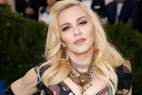 Madonna prendió fuego las redes con una foto a los 19 años