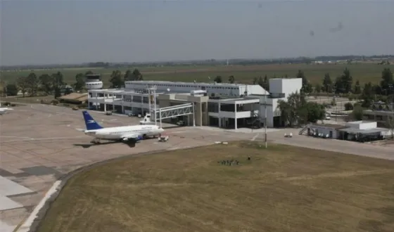 Aeronáuticos de Salta informaron que mañana la actividad será normal
