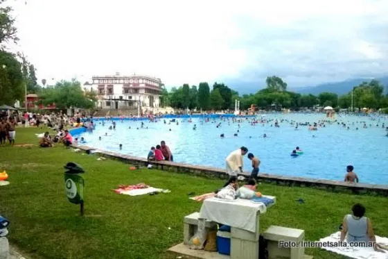 SAETA renueva la tarjeta estudiantil en el Xamena