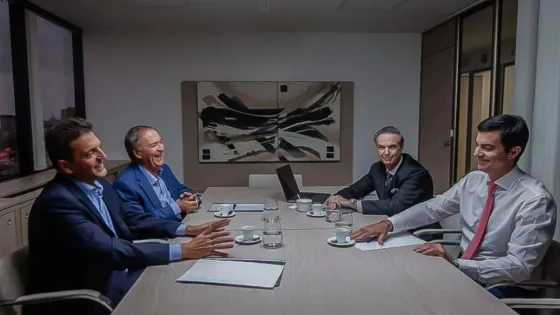 Urtubey y su apoyo a la distancia