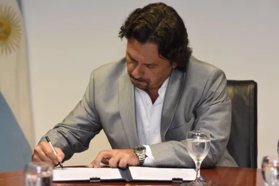 Sáenz prohibió el uso y venta de pirotecnia sonora