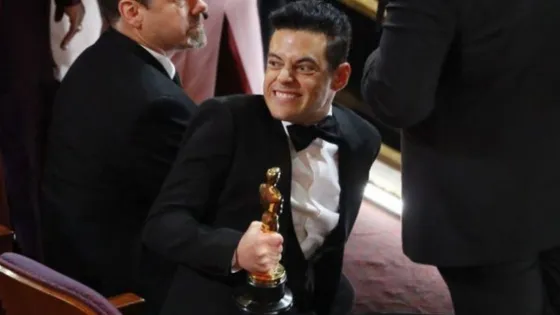 Video: El blooper de Rami Malek luego d recibir el premio a Mejor Actor