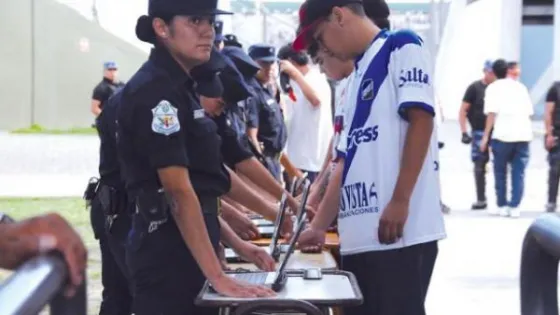 Oliver sobre la seguridad en el fútbol: “Nos tomaron como ejemplo”