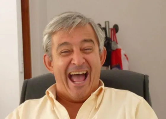 A Martín Grande le prestaron “un avioncito” para acompañar a Bullrich