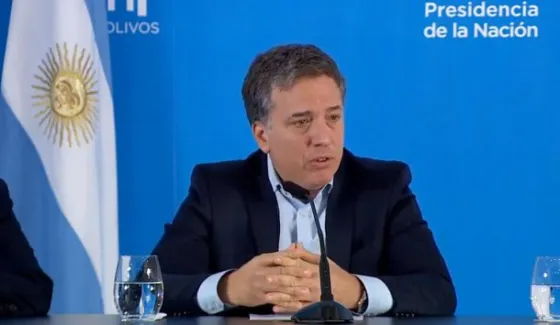 Trepó el riesgo país y tocó el máximo desde 2014