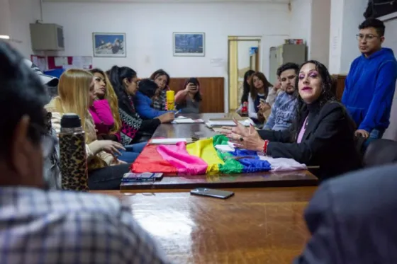 "¿El Ministro de Seguridad no sabe que están matando a compañeras travestis?”