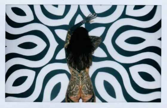 Cande Tinelli contó cual fue la foto que le dio mucha vergüenza