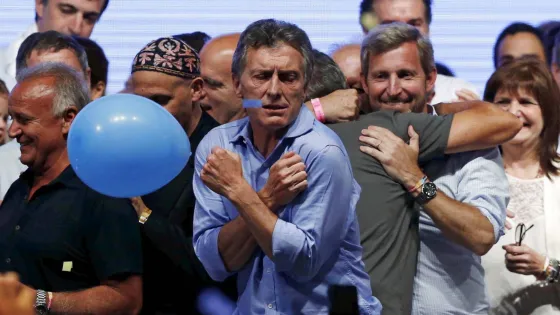 Estrada: “Ya sabemos lo que pasa cuando votamos a alguien sólo porque baila y canta”