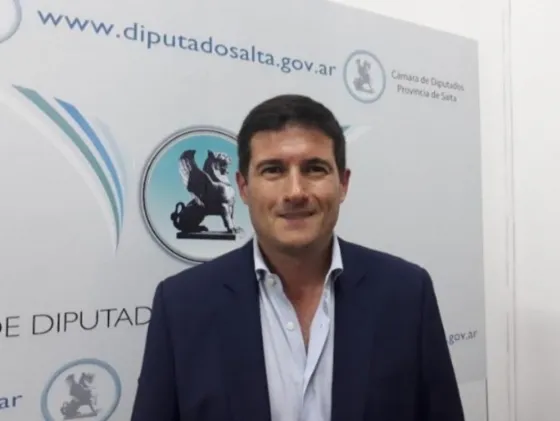 Diez Villa sobre Yarade: “No me gusta que nos gobierne quien no ha sido votado por el pueblo”