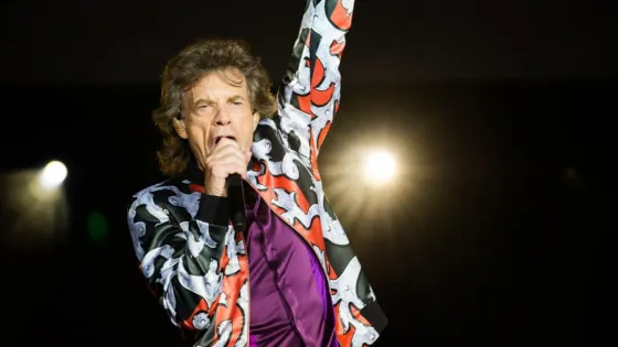 A un mes de su operación, Mick Jagger mostró su increíble recuperación