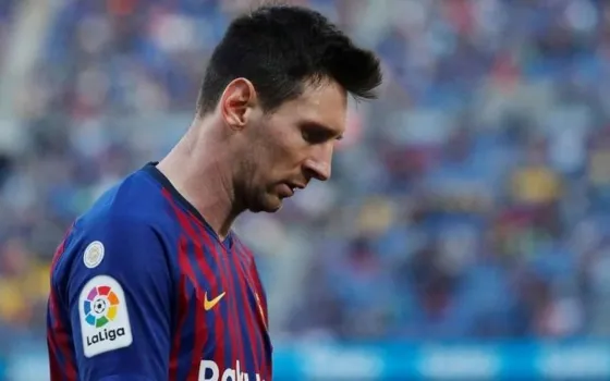 Lionel Messi causó furor con un polémico look
