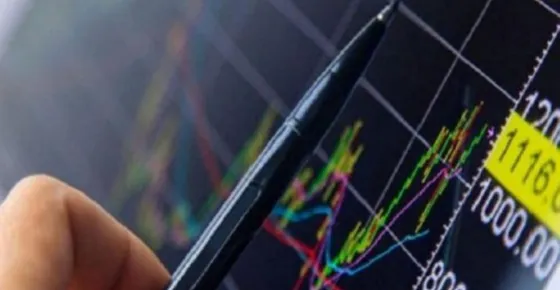 El Riesgo País volvió a subir y cerró por encima de los 1000 puntos