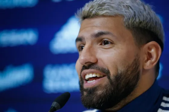 El Kun Agüero festejó su cumpleaños con su nuevo amor