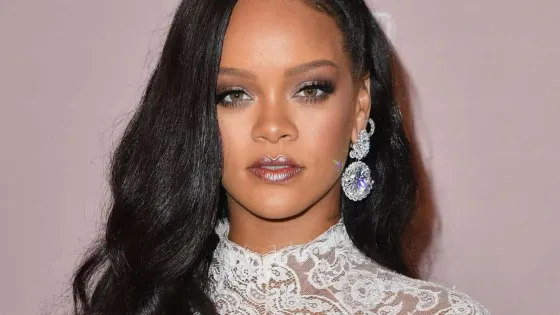 Rihanna es la artista más rica del mundo