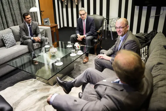 Urtubey se reunió con funcionarios del Banco Mundial