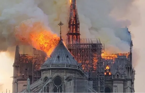 Notre Dame celebrará la primera misa tras el incendio
