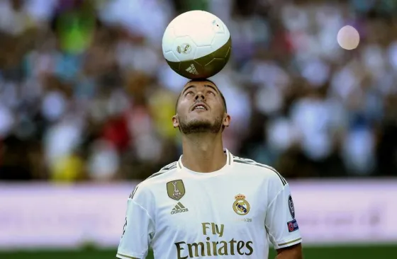 El Real Madrid presentó a Hazard en el Bernabéu