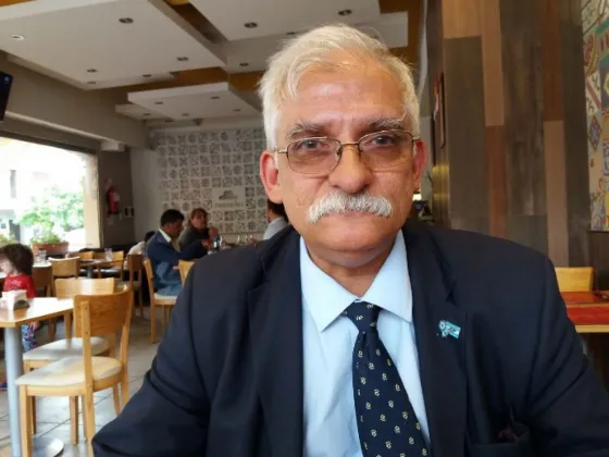 Para Zapata, la política se convirtió en un club swinger