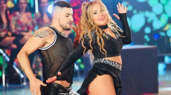 Karina "La Princesita" la rompió bailando al ritmo de Los Palmeras. VIDEO