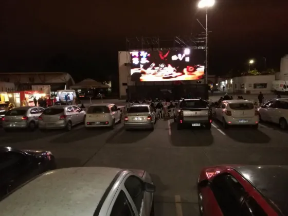 El viernes vuelve el autocine