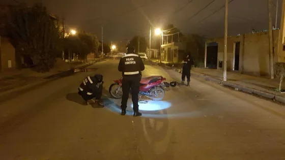 Investigan un accidente en el que falleció una mujer policía