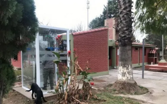 Saeta colocó una central de recarga en barrio Limache