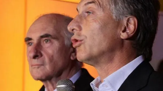 El Gobierno decretó tres días de duelo por la muerte de De la Rúa