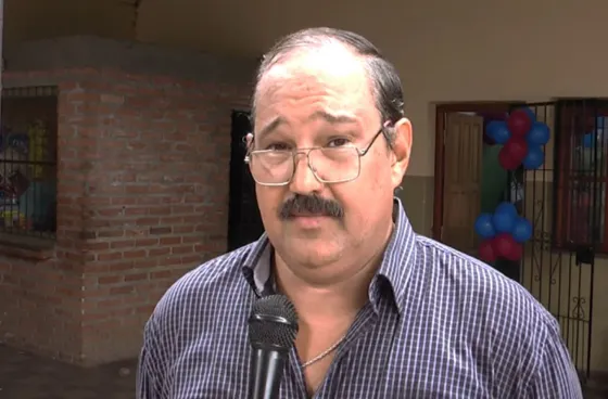 Sergio Leavy intentó justificar su doble candidatura