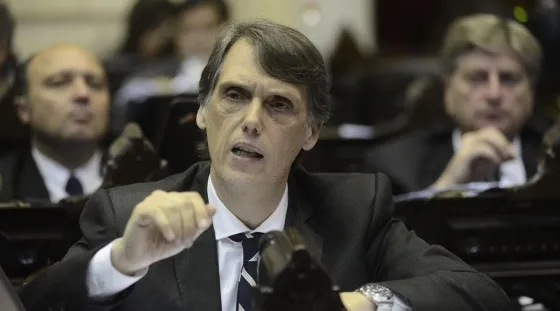 Kosiner: “No me importa correr de atrás”