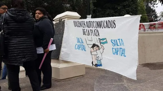 En asamblea, docentes capitalinos aprobaron la continuidad del paro