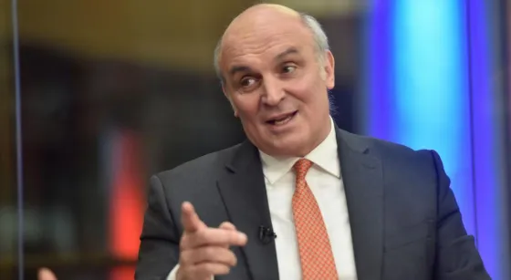 Atacaron el vehículo en el que se trasladaba José Luis Espert