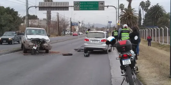 Un motociclista murió en un terrible accidente en la zona sur