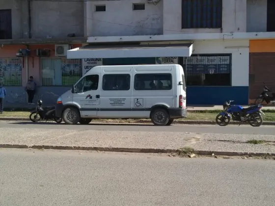 Denuncian la utilización de vehículos oficiales para trasladar votantes