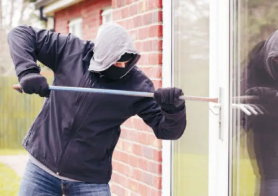 Detuvieron a un hombre por robar en un sala maternal de zona sur