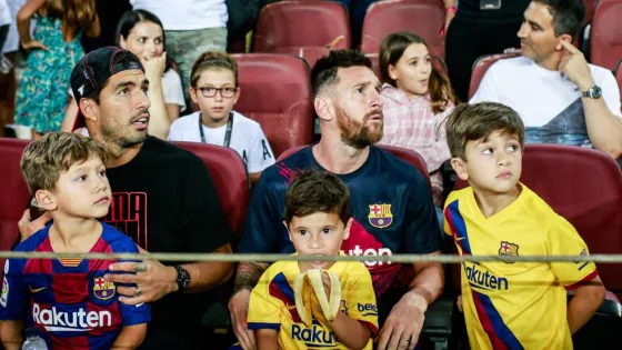 Mateo Messi hizo estallar de risa a Leo y a Luis Suárez
