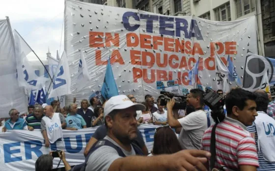 Ctera anunció un paro nacional docente este jueves