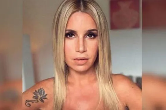 Flor Peña volvió a posar completamente desnuda