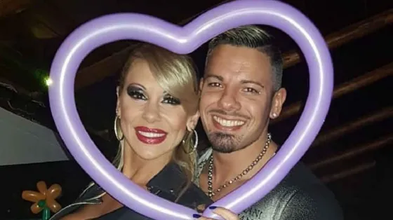 Instagram censuró fotos muy calientes de Mónica Farro y su esposo