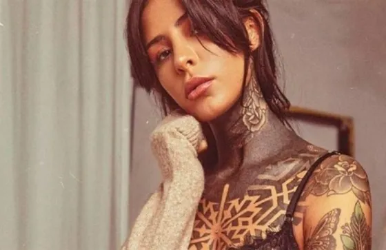Cande Tinelli se tatuó un dibujo animando en la frente